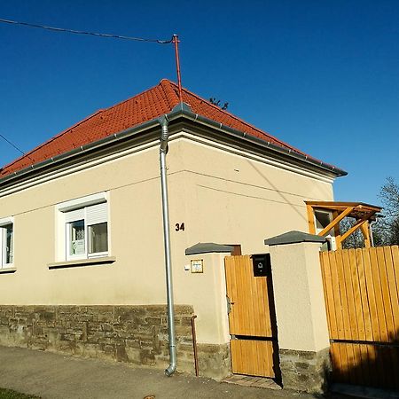 Fagyoengy Sarvar Exterior foto