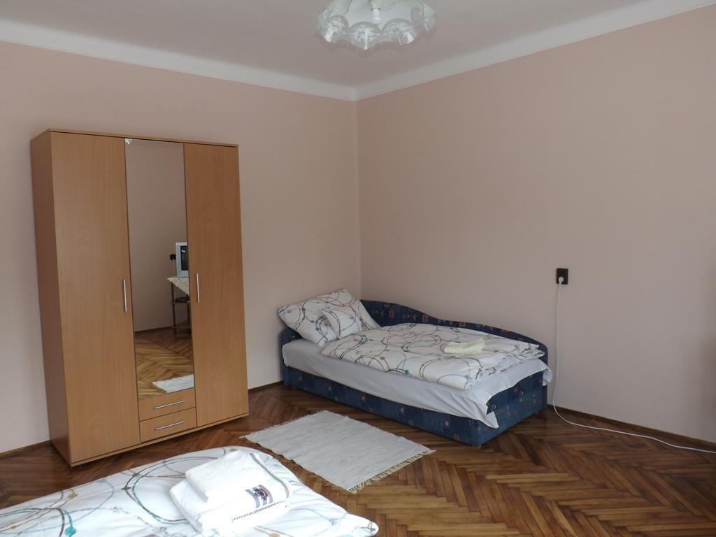 Fagyoengy Sarvar Quarto foto